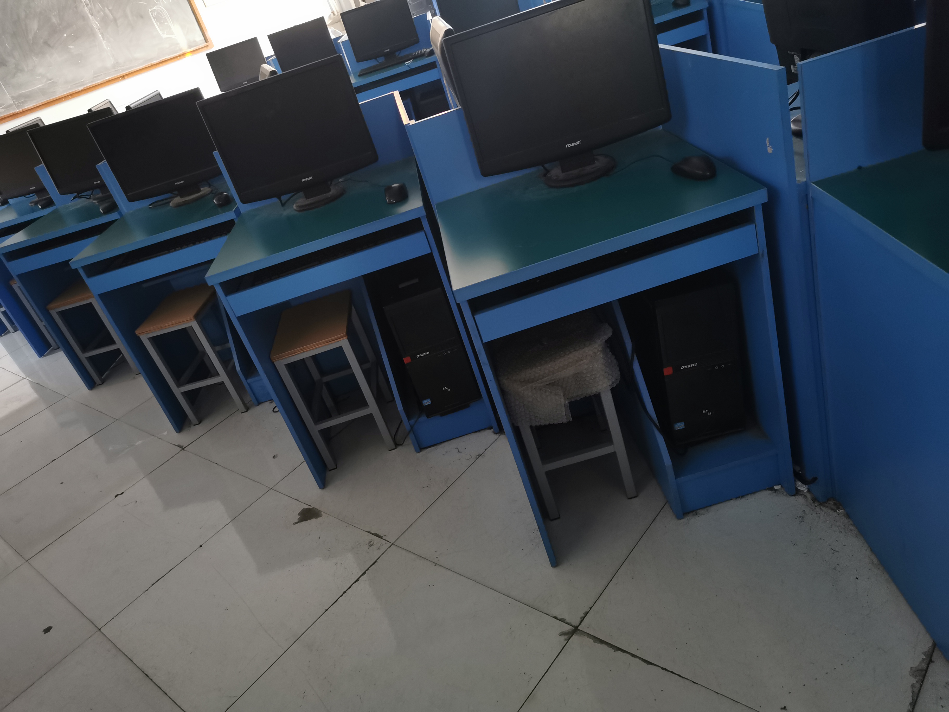 少妇被又大又粗又爽久久