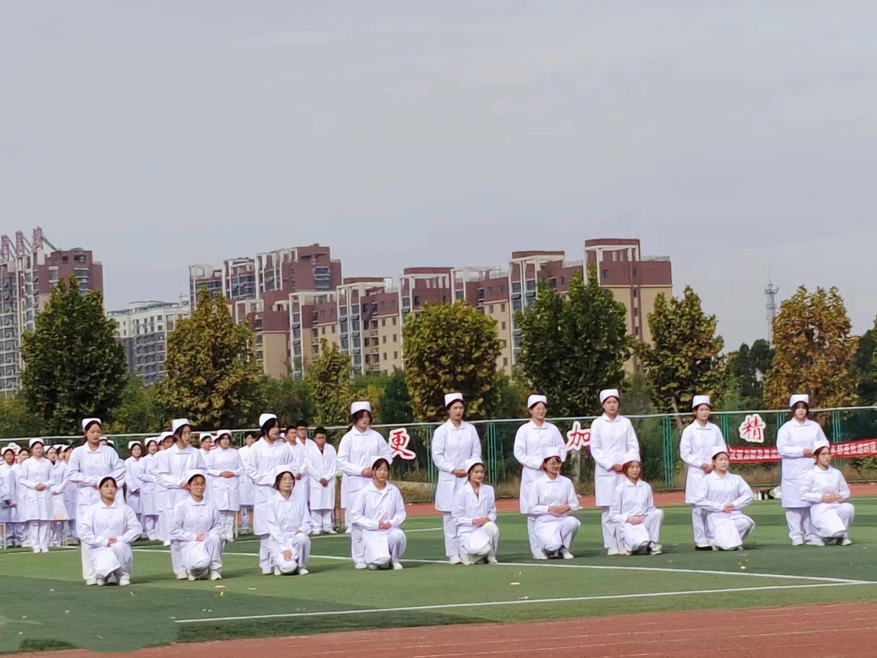 少妇被又大又粗又爽久久