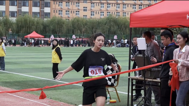 少妇被又大又粗又爽久久