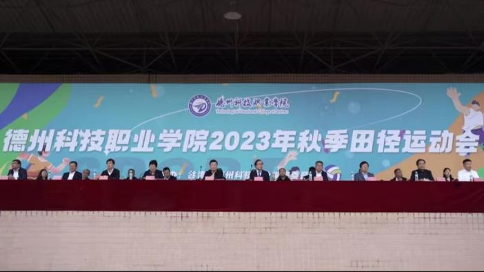 少妇被又大又粗又爽久久