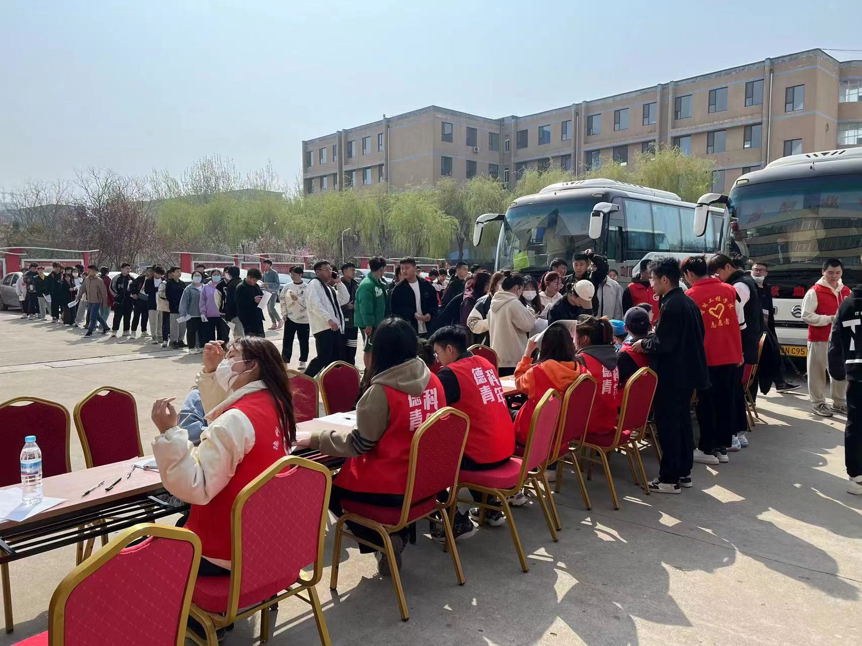 少妇被又大又粗又爽久久