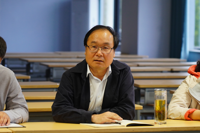 少妇被又大又粗又爽久久