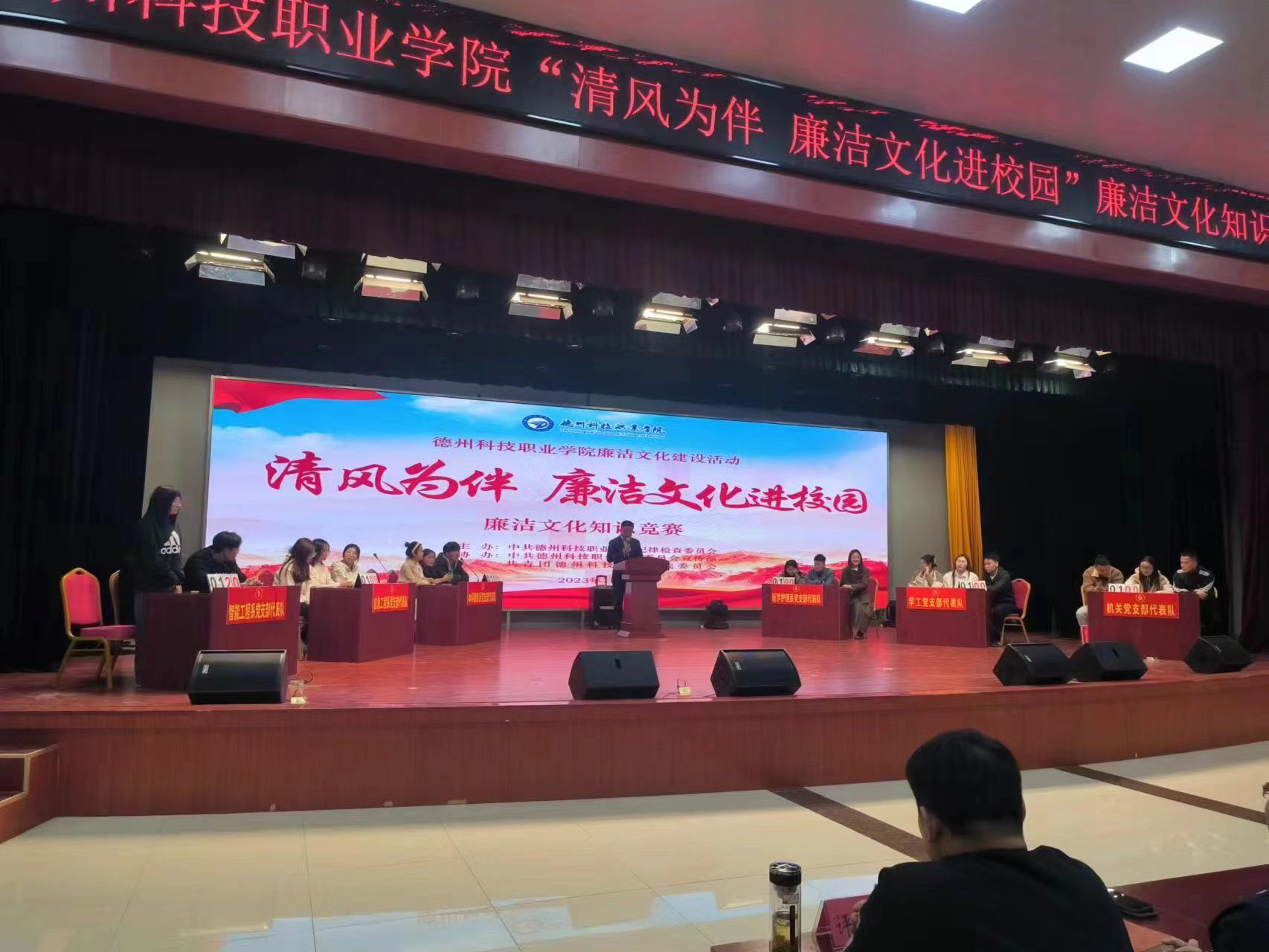 少妇被又大又粗又爽久久