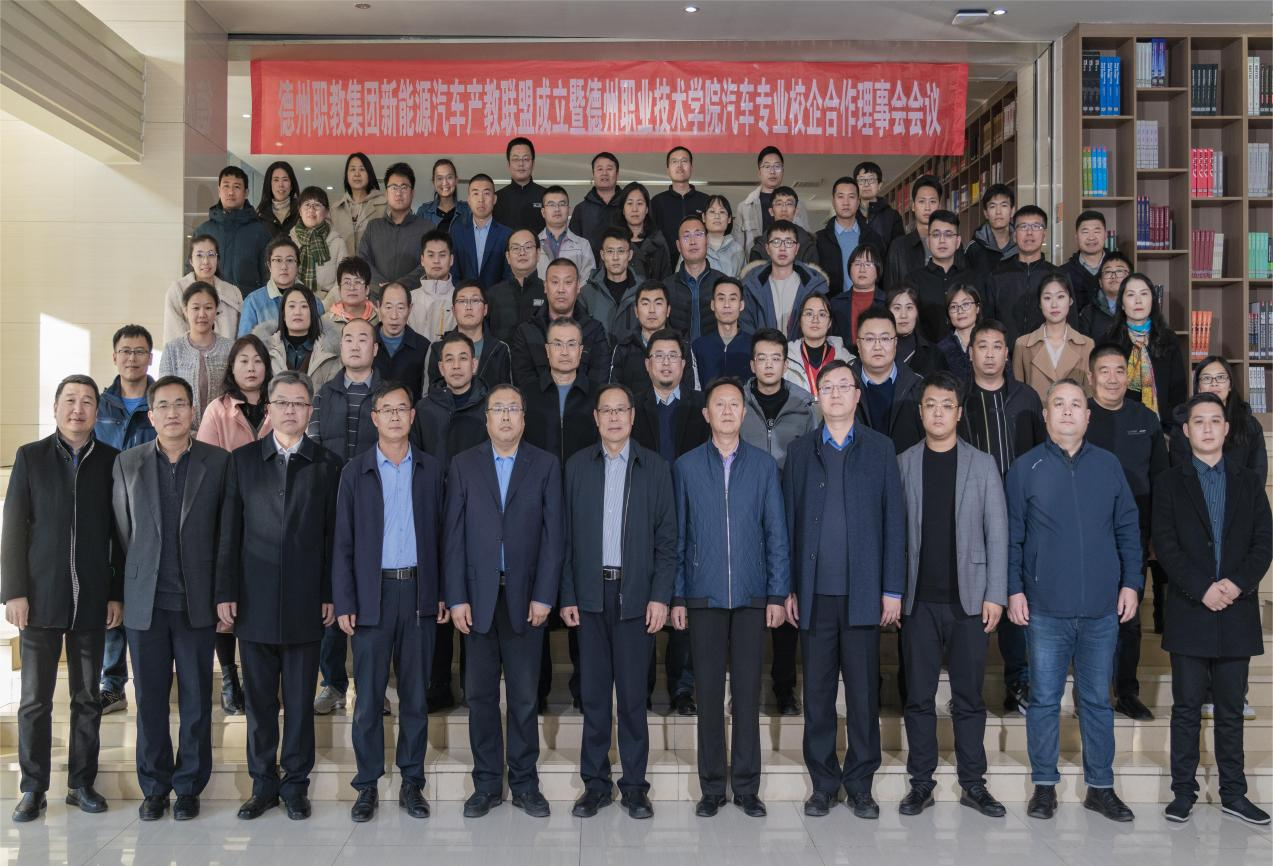 少妇被又大又粗又爽久久