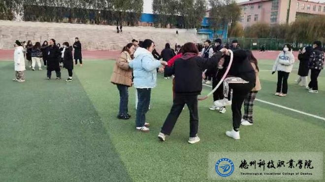 少妇被又大又粗又爽久久