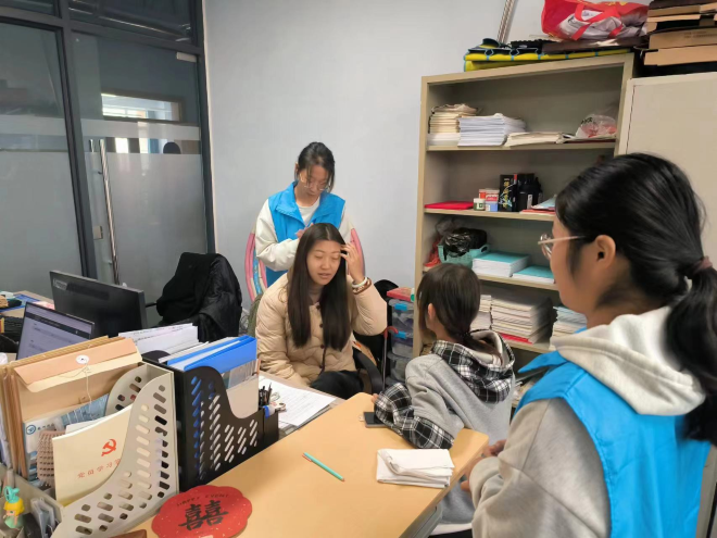 少妇被又大又粗又爽久久