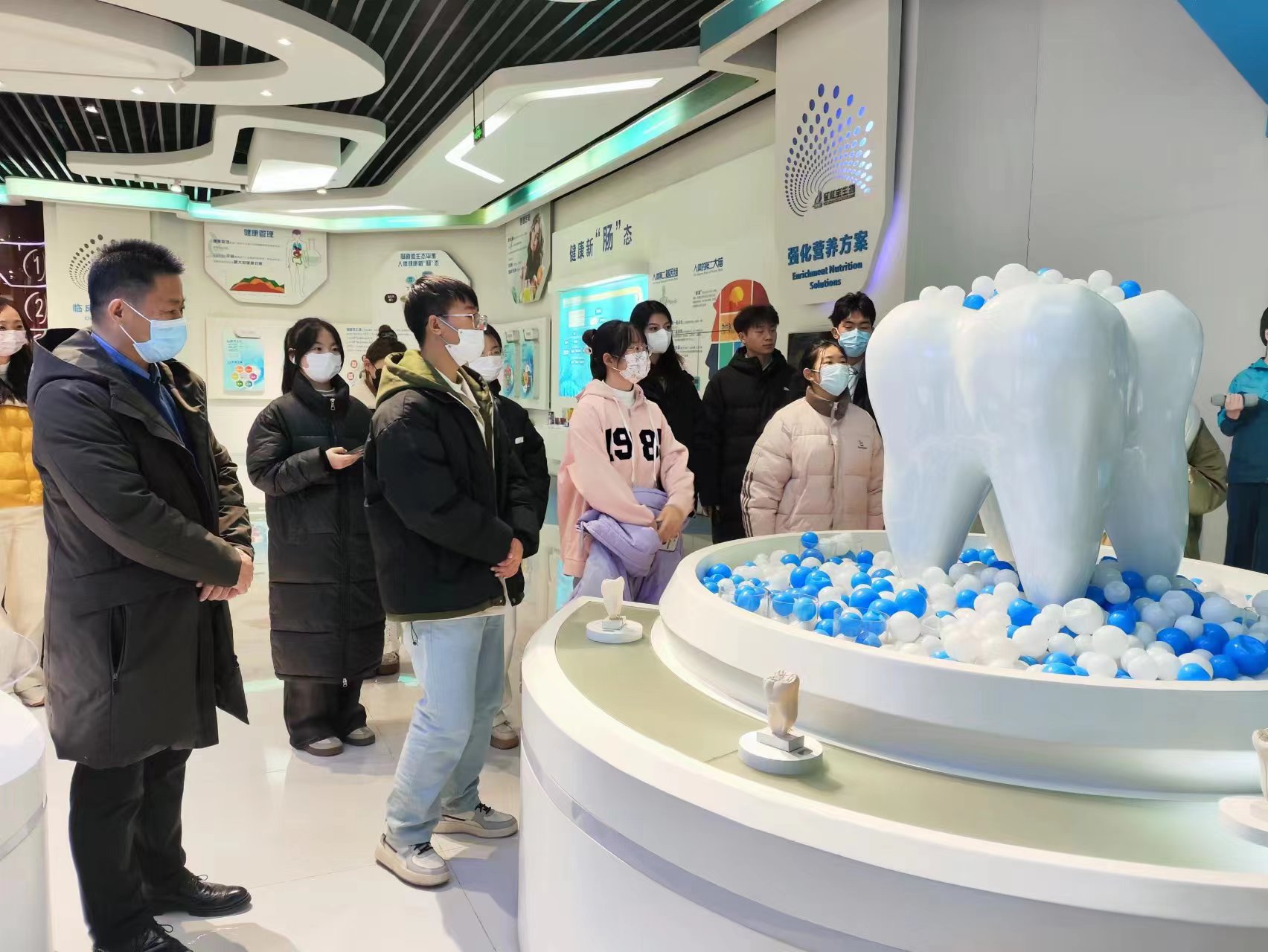 少妇被又大又粗又爽久久