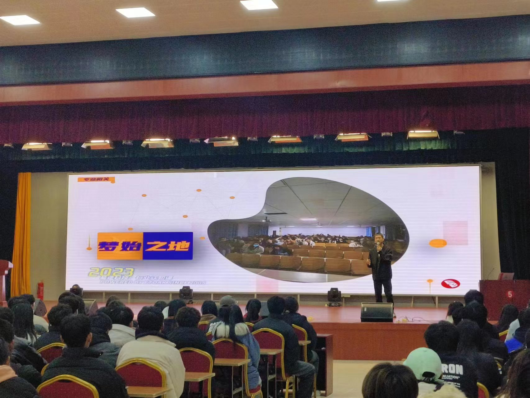 少妇被又大又粗又爽久久