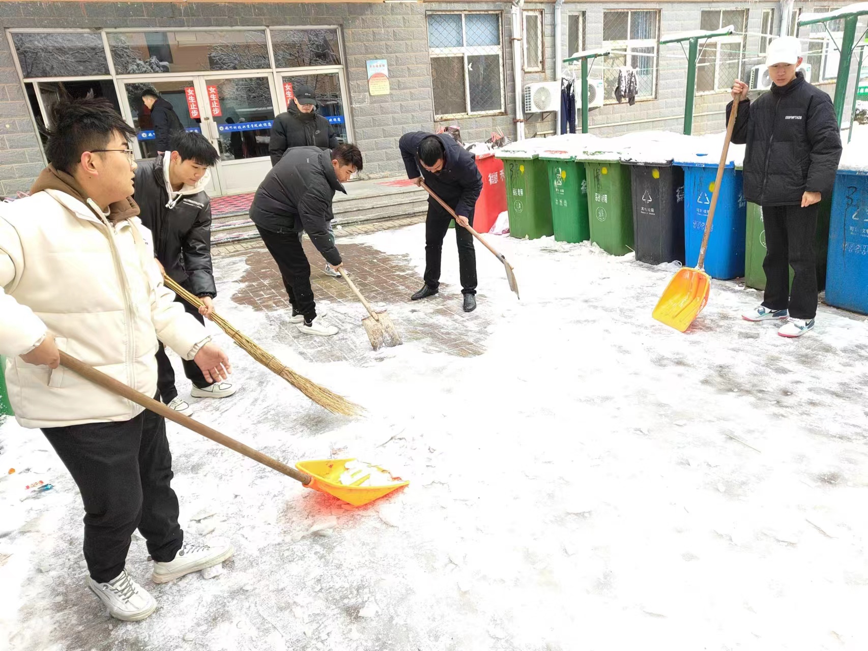 少妇被又大又粗又爽久久