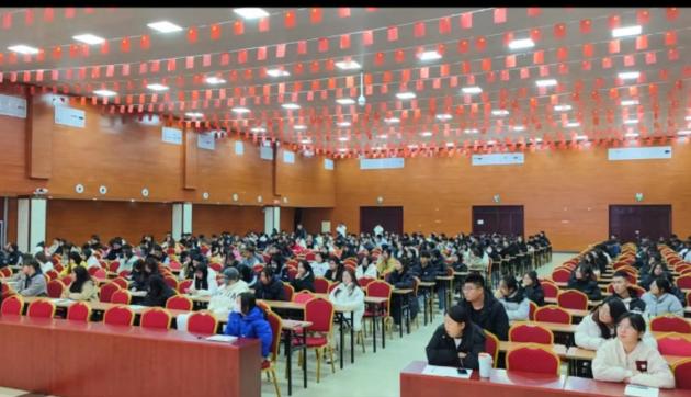 少妇被又大又粗又爽久久