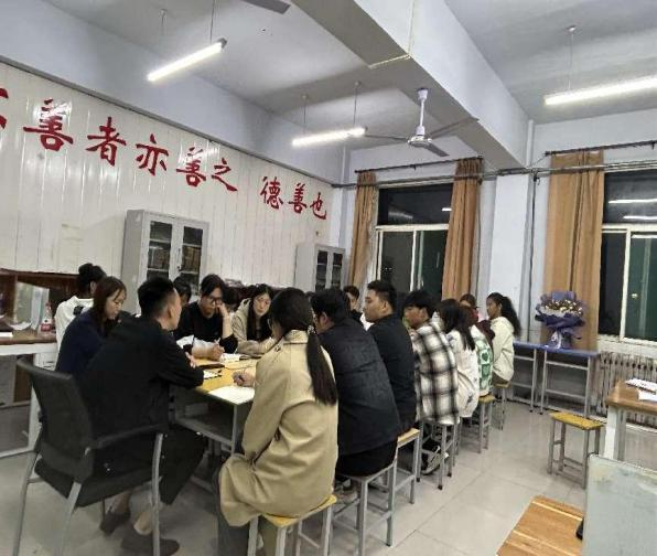 少妇被又大又粗又爽久久