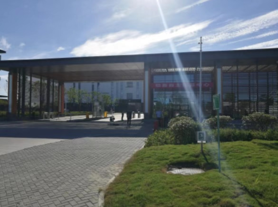 少妇被又大又粗又爽久久