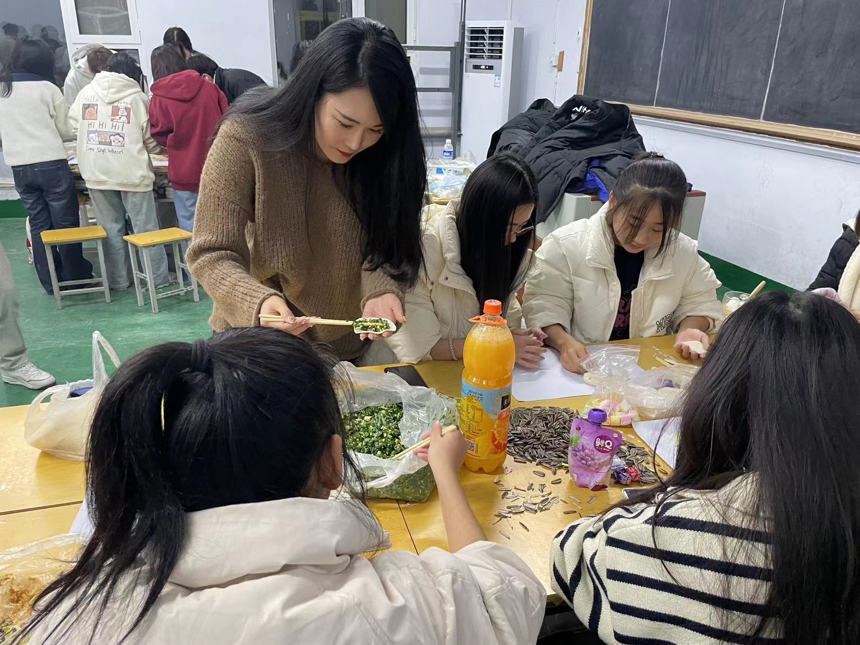 少妇被又大又粗又爽久久