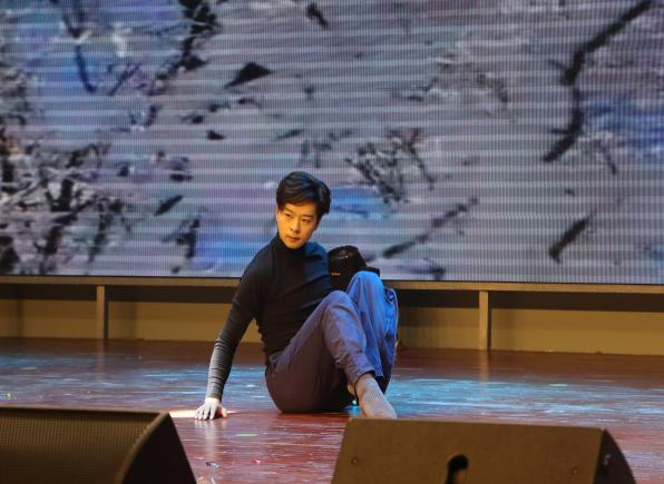 少妇被又大又粗又爽久久