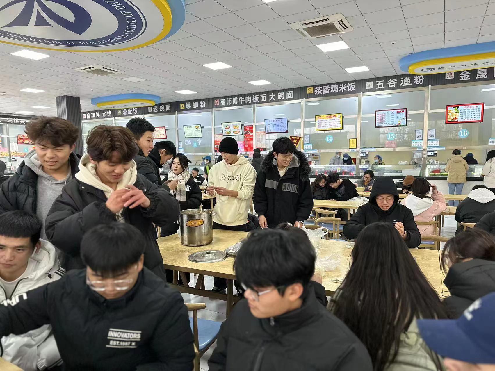 少妇被又大又粗又爽久久