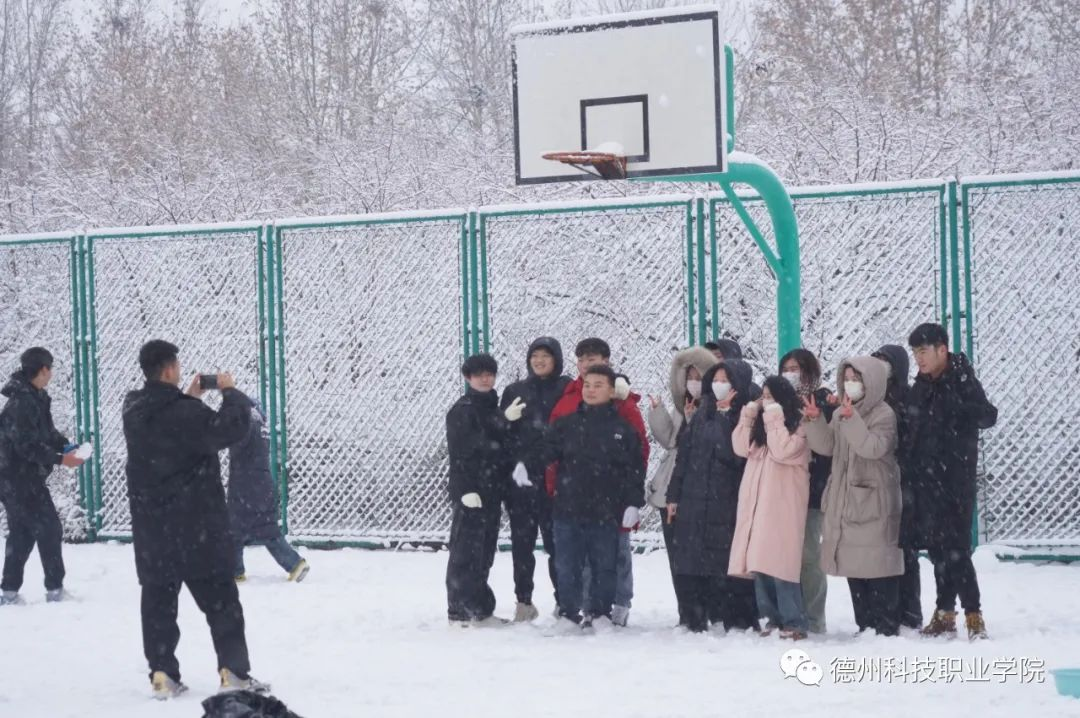 少妇被又大又粗又爽久久