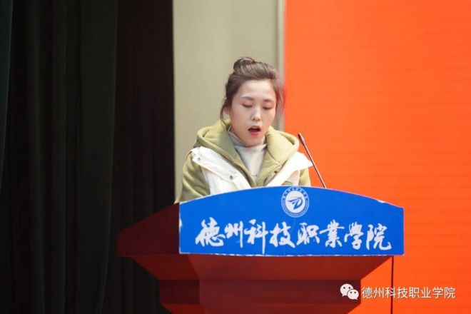 少妇被又大又粗又爽久久