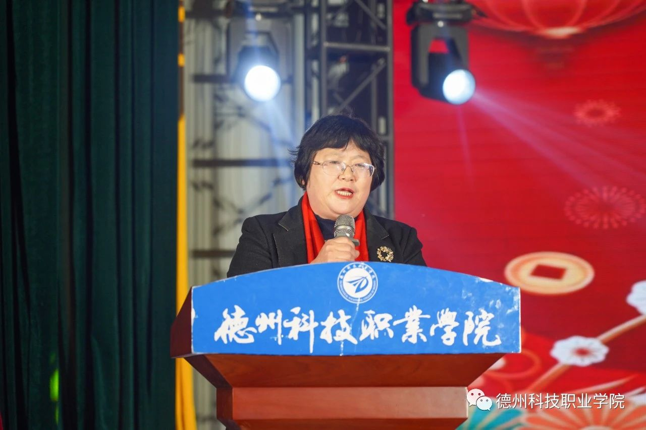 少妇被又大又粗又爽久久