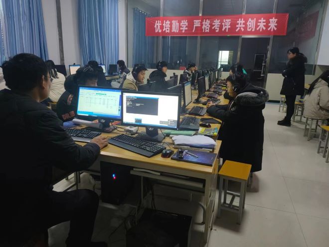 少妇被又大又粗又爽久久