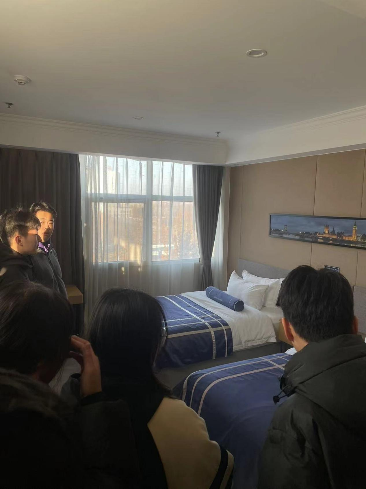 少妇被又大又粗又爽久久