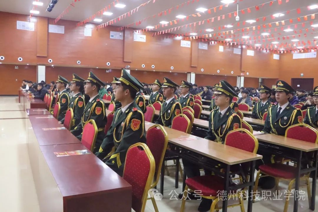 少妇被又大又粗又爽久久