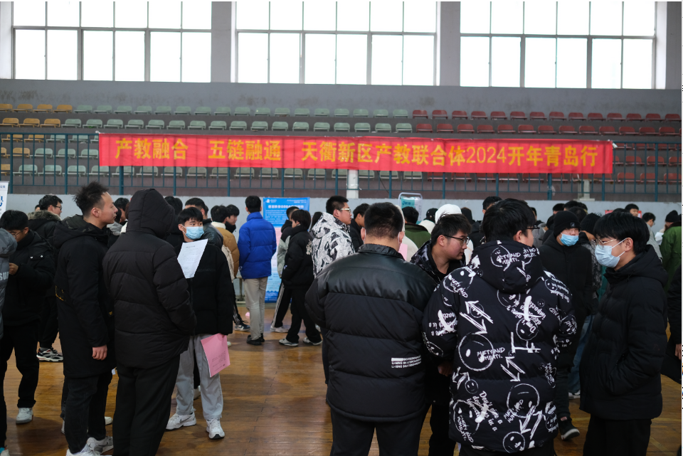 少妇被又大又粗又爽久久