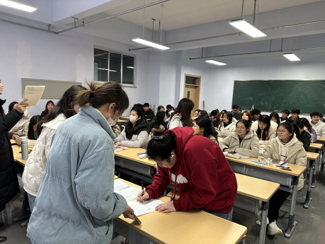 少妇被又大又粗又爽久久