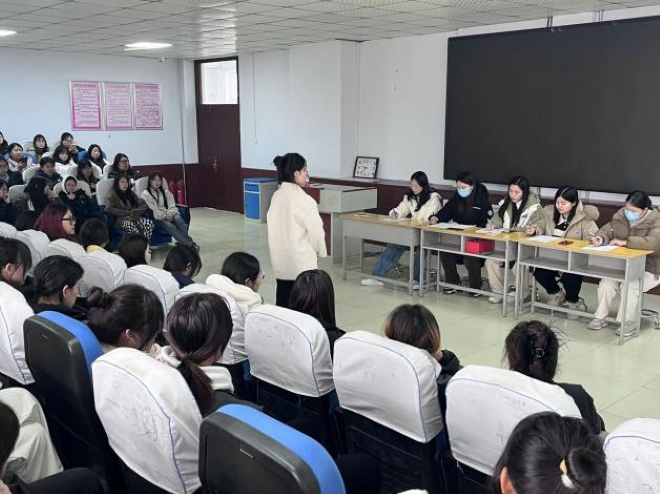 少妇被又大又粗又爽久久