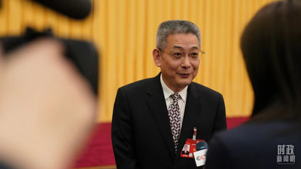 少妇被又大又粗又爽久久