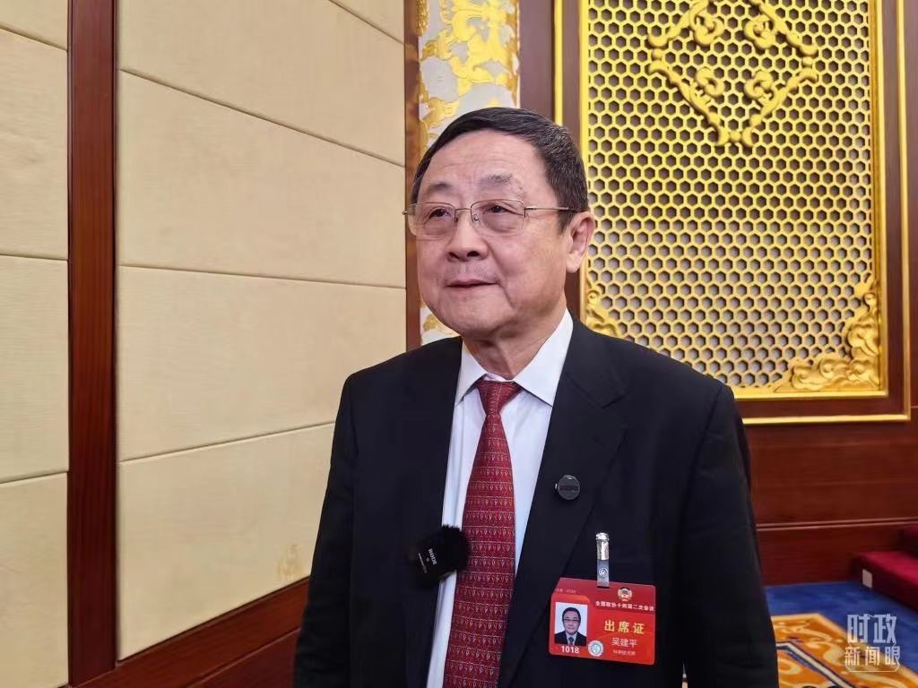 少妇被又大又粗又爽久久