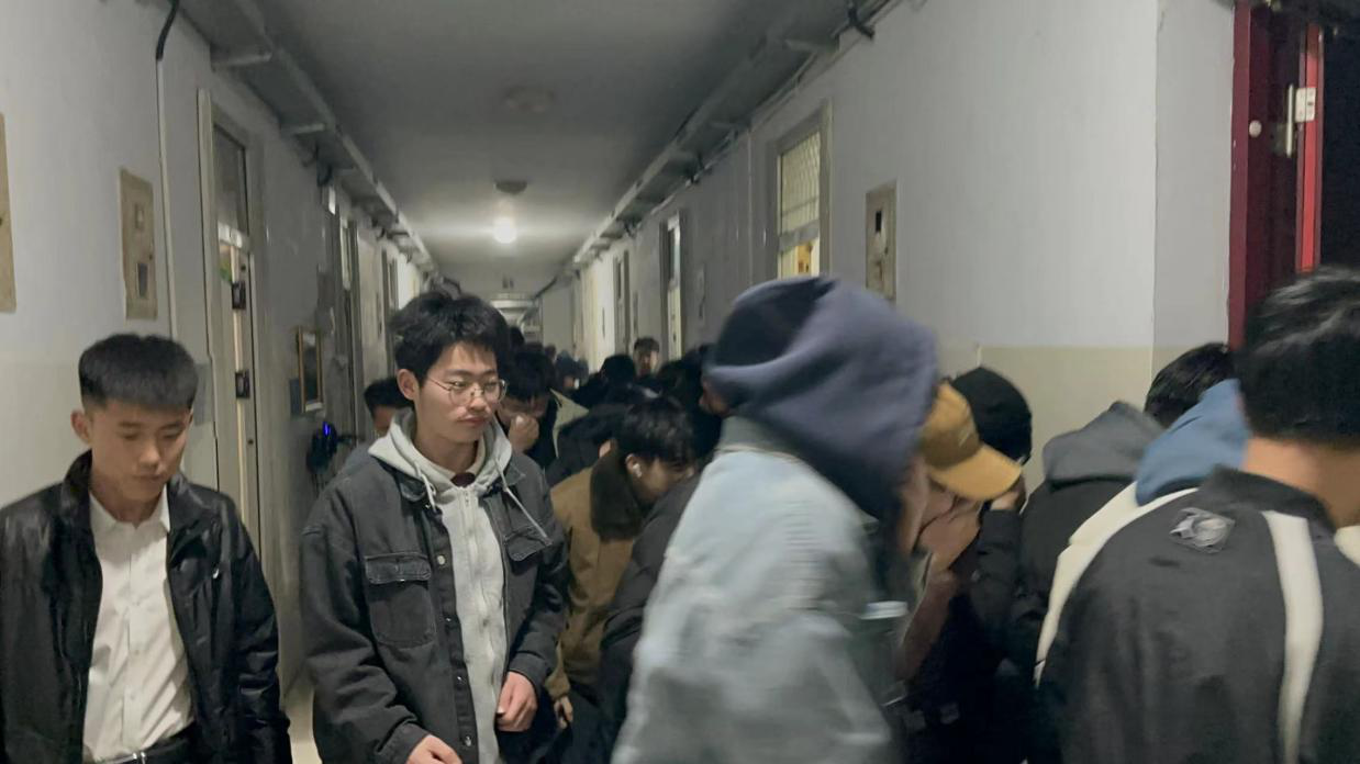 少妇被又大又粗又爽久久