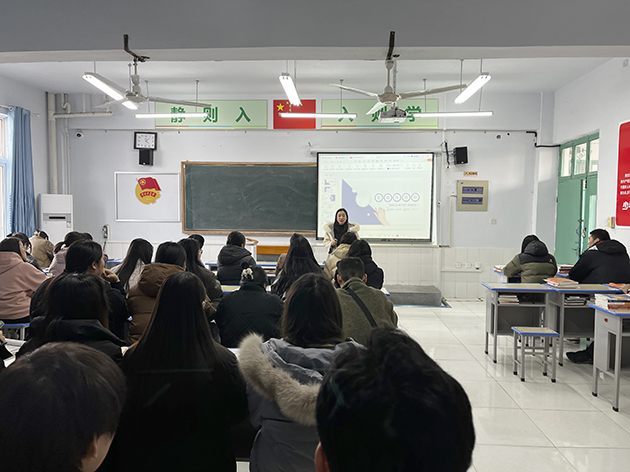 少妇被又大又粗又爽久久