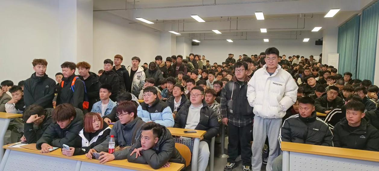 少妇被又大又粗又爽久久