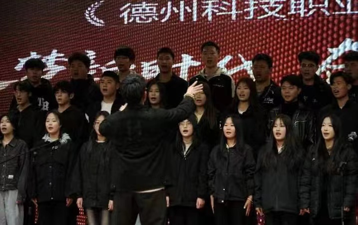 少妇被又大又粗又爽久久