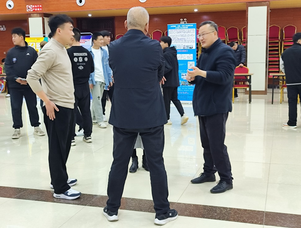 少妇被又大又粗又爽久久