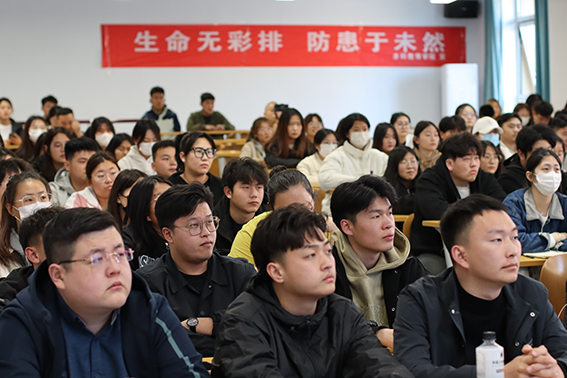 少妇被又大又粗又爽久久