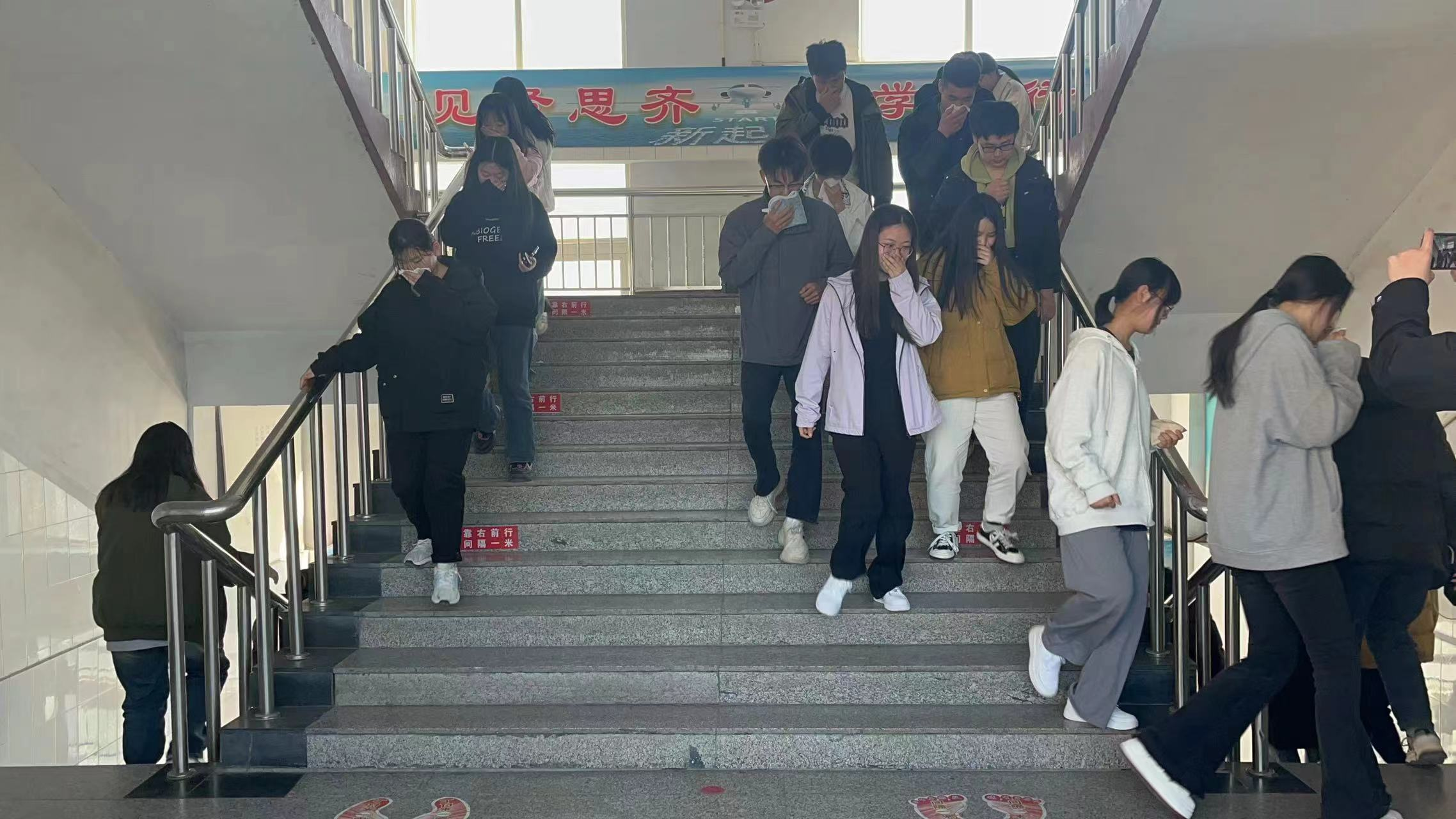 少妇被又大又粗又爽久久