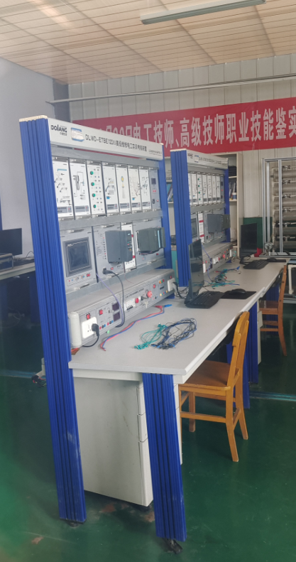 少妇被又大又粗又爽久久