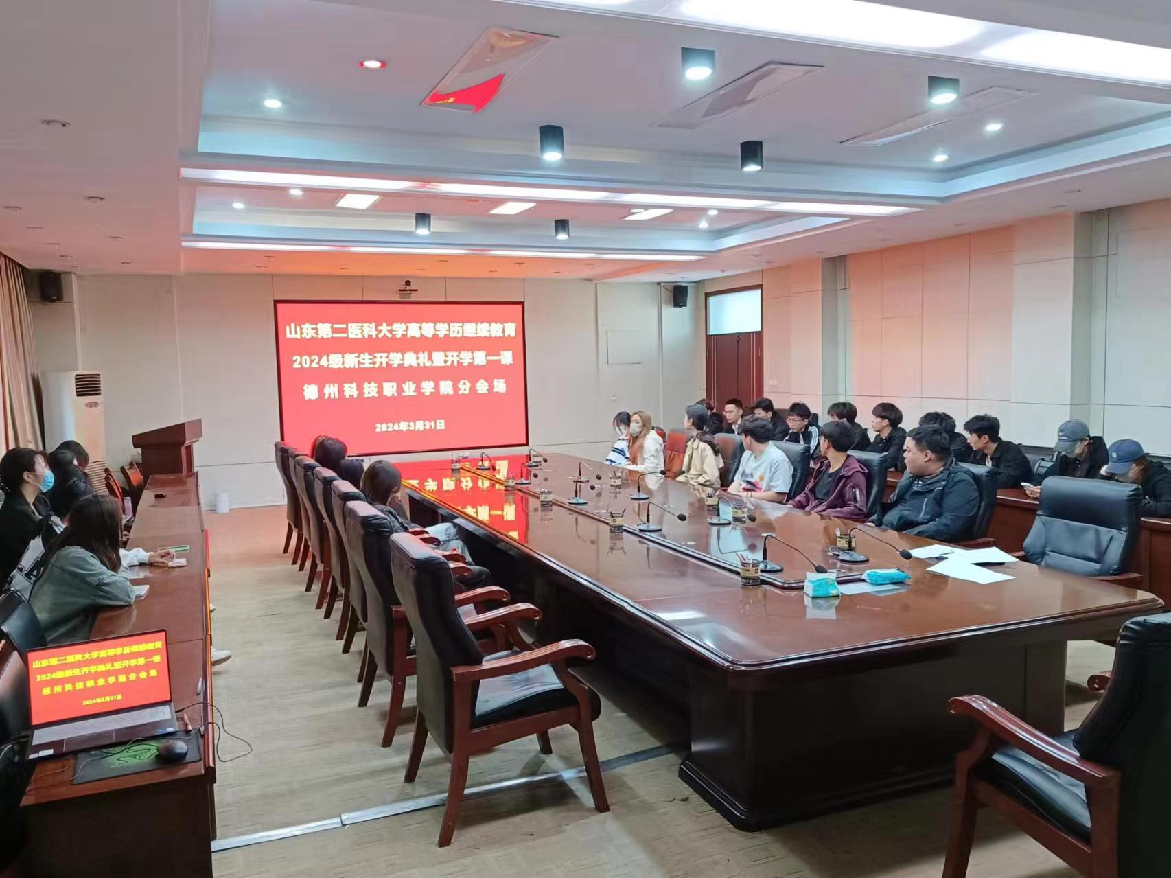 少妇被又大又粗又爽久久