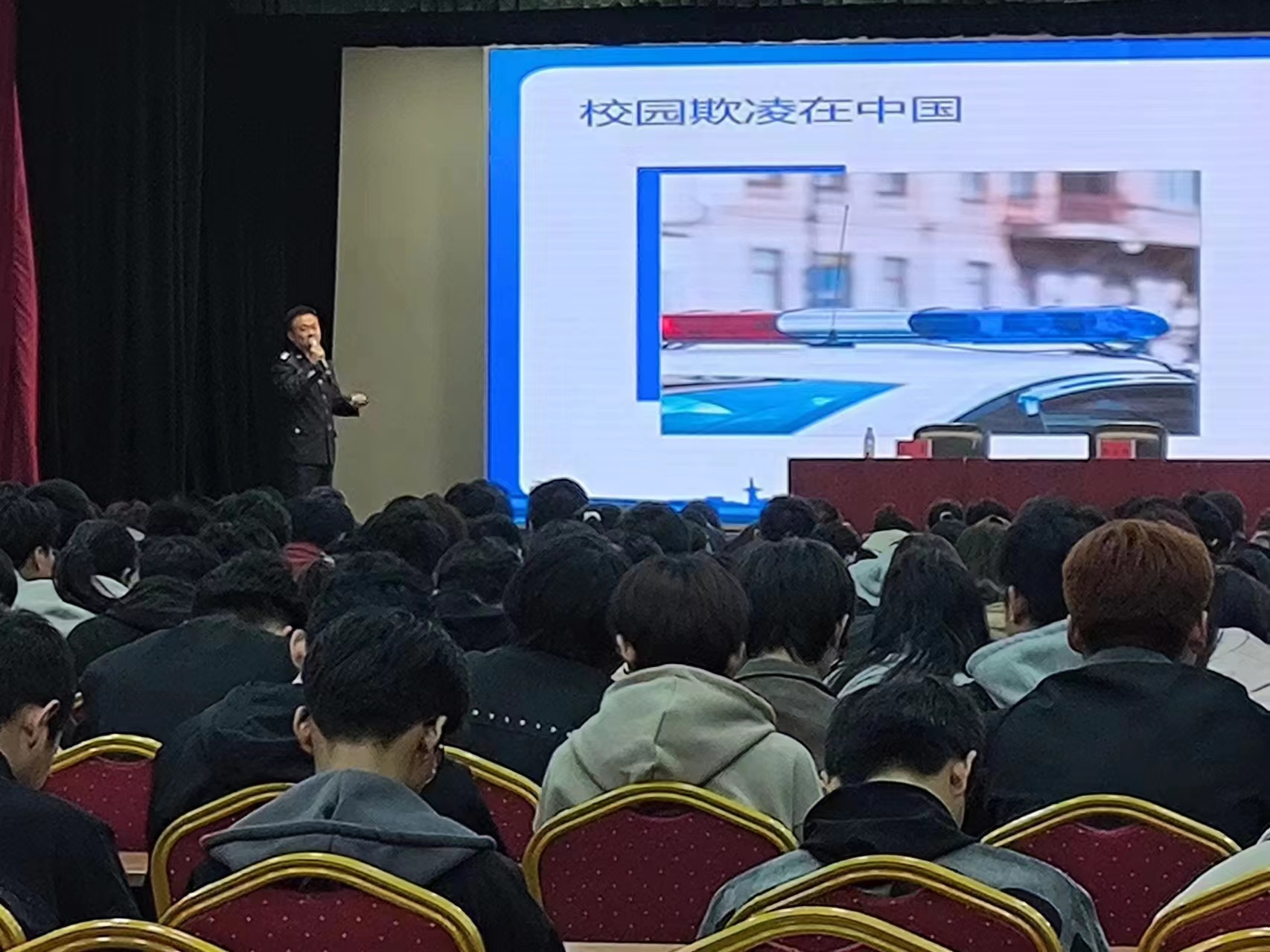 少妇被又大又粗又爽久久