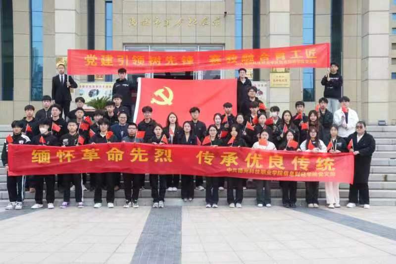 少妇被又大又粗又爽久久