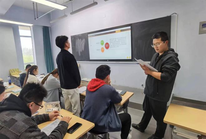 少妇被又大又粗又爽久久