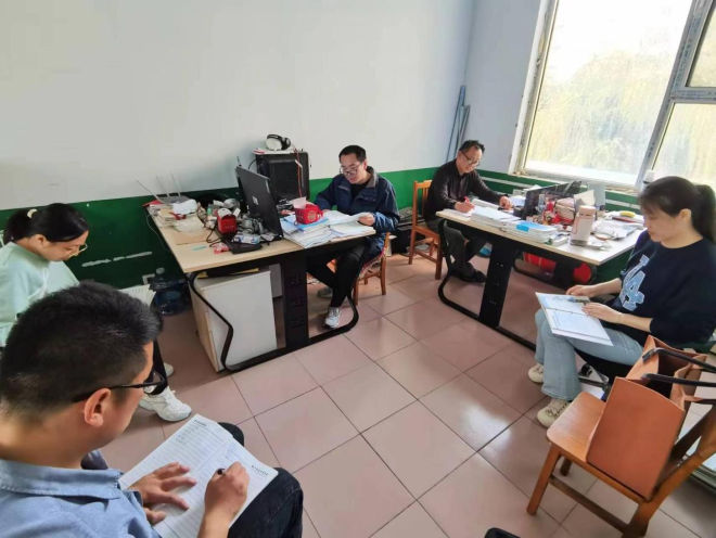 少妇被又大又粗又爽久久