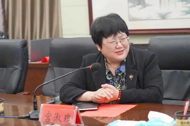 少妇被又大又粗又爽久久