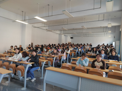 少妇被又大又粗又爽久久