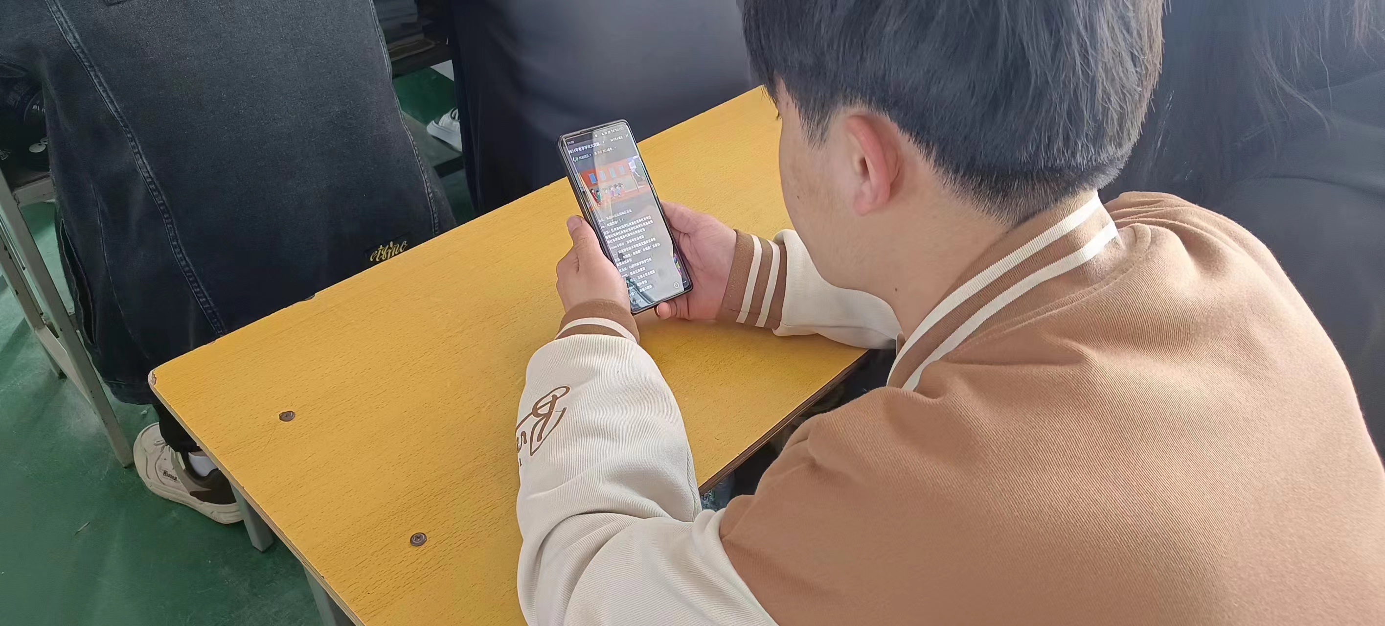 少妇被又大又粗又爽久久