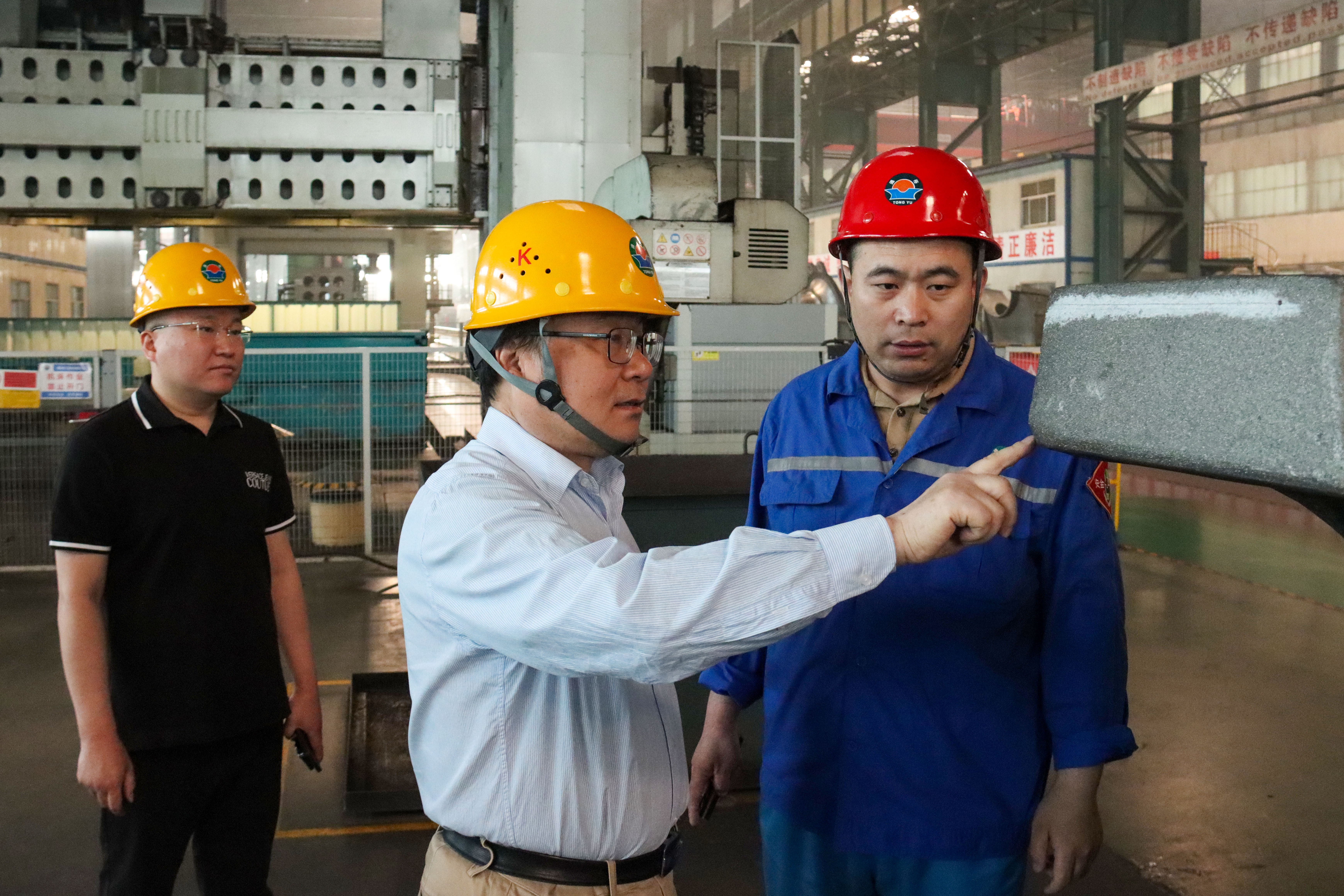 亓俊忠赴禹城重点企业开展“访企拓岗”活动