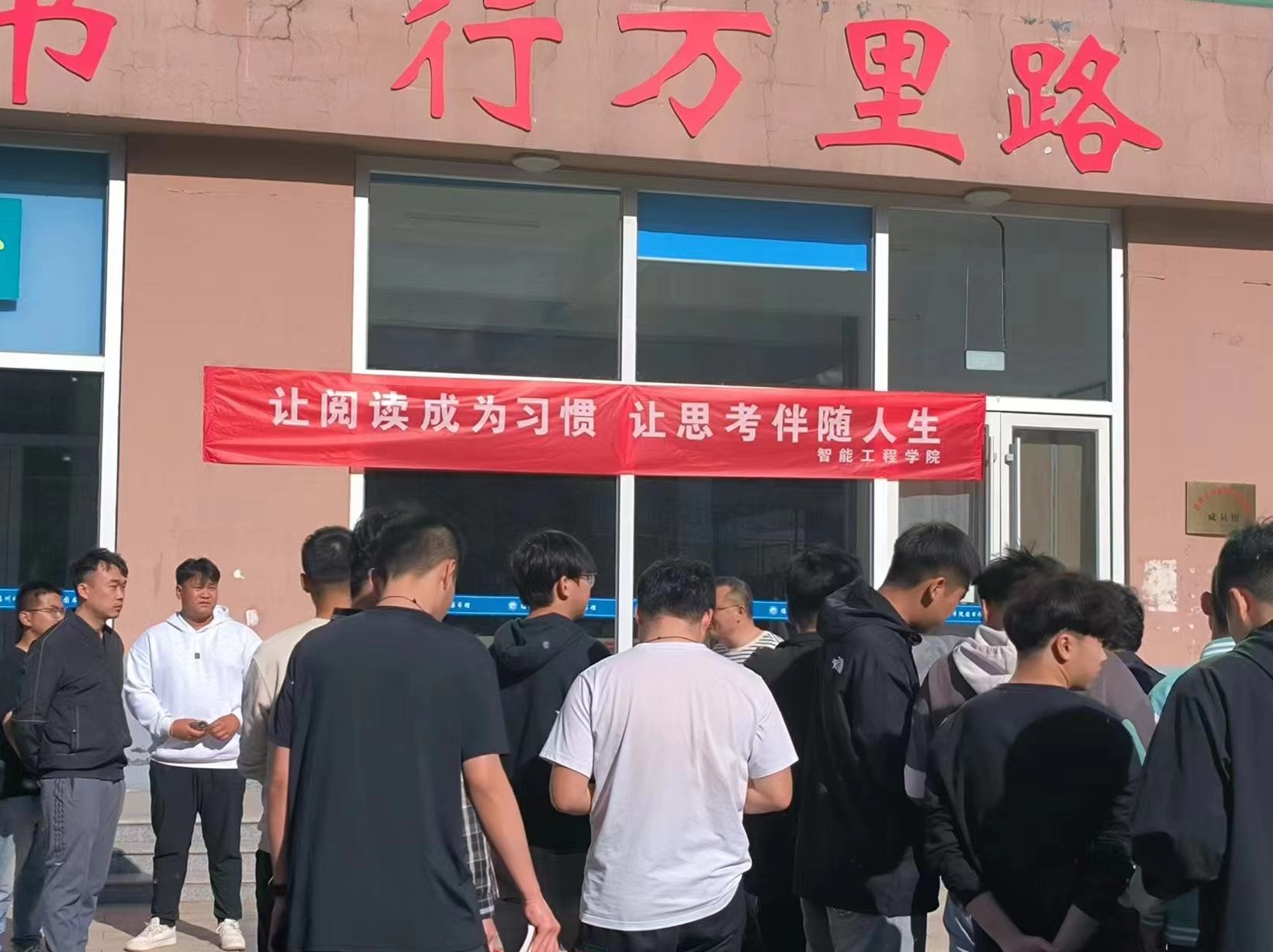 少妇被又大又粗又爽久久