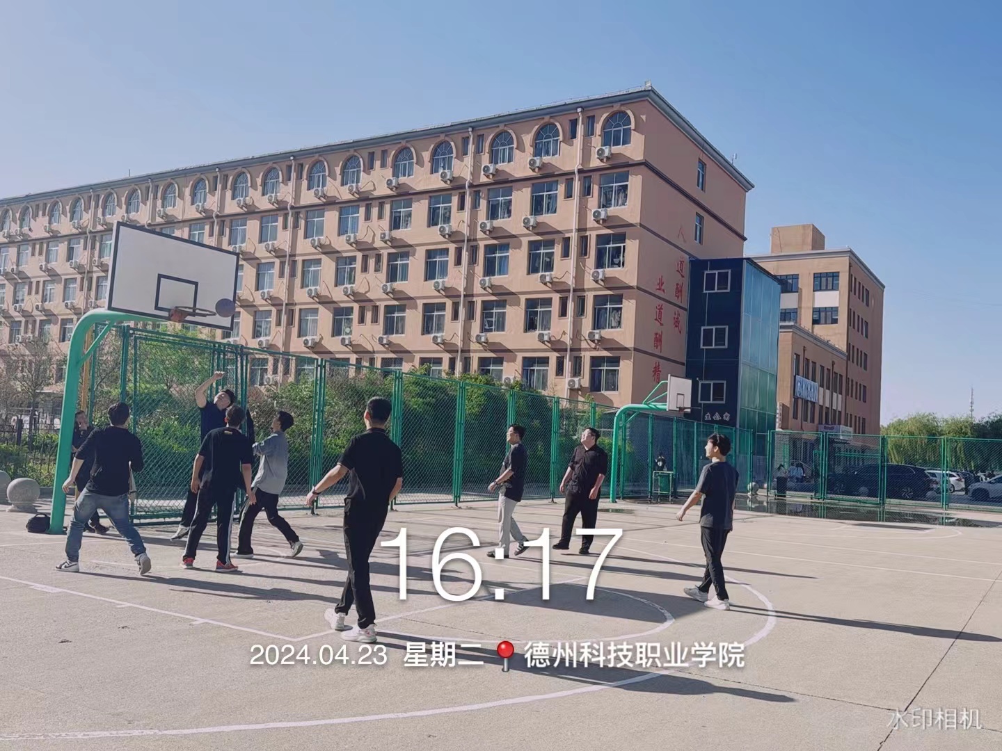 少妇被又大又粗又爽久久