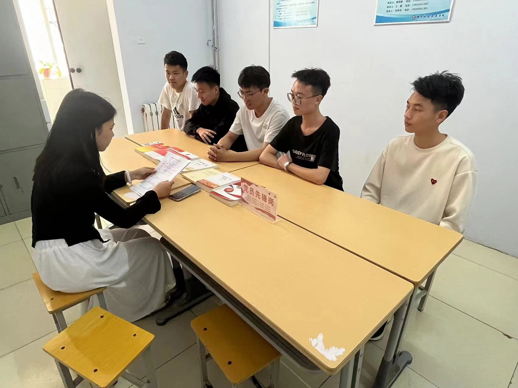 少妇被又大又粗又爽久久